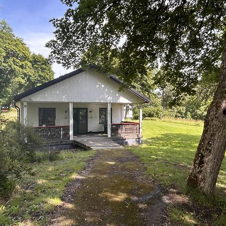 Bergby Herrgard Grisslehamn Exterior foto
